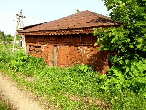 Станция Вруда последний раз в праздничном наряде